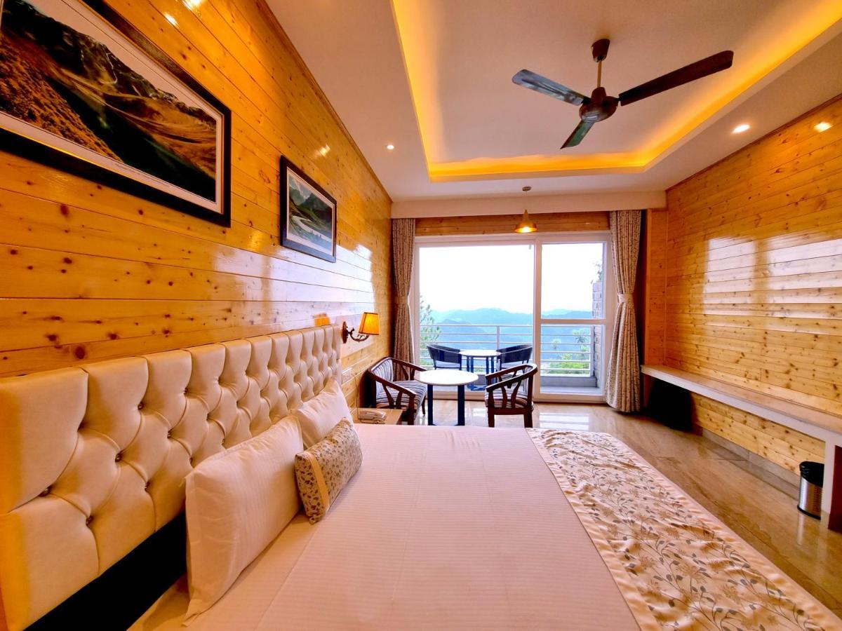 Hotel Wood Stock Luxury - A Boutique Property - Penthouse - Open Air Restaurant & Terrace Kasauli Exterior photo